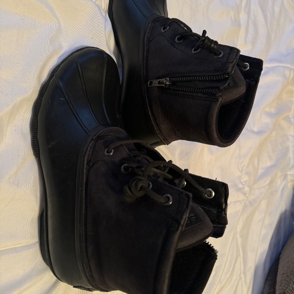 Sperry boots, Black, Women, SZ 8.5 - Picture 2 of 6